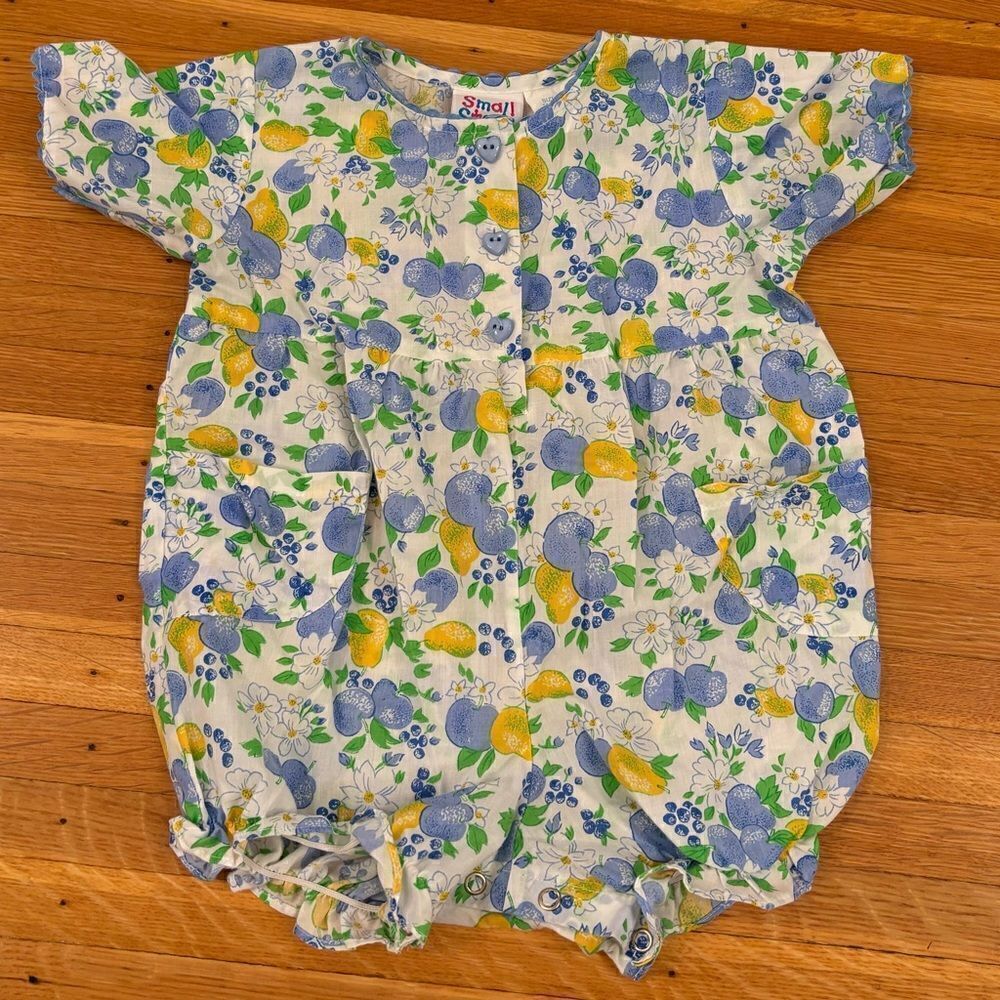 Small Steps Vintage Floral Fruit Lightweight Romper white/blue/green/yellow